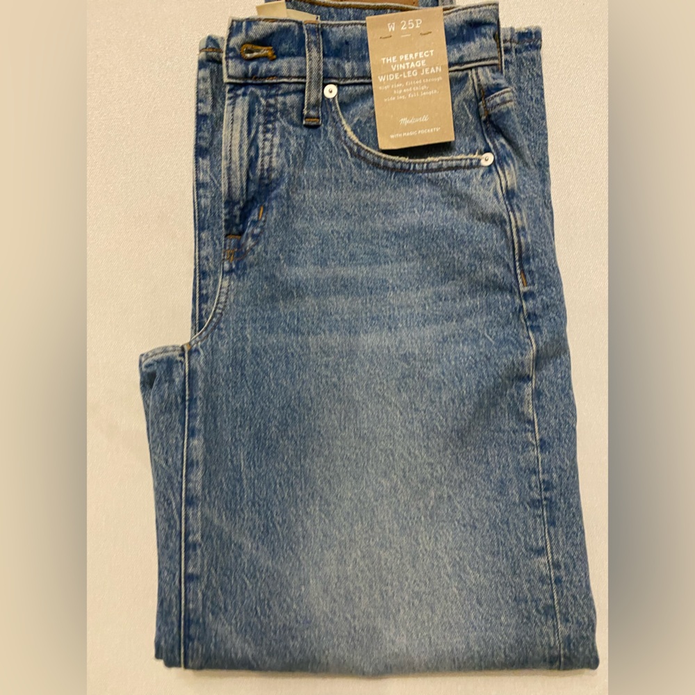 NWT Madewell Petite Perfect Vintage Wide-Leg Jean
